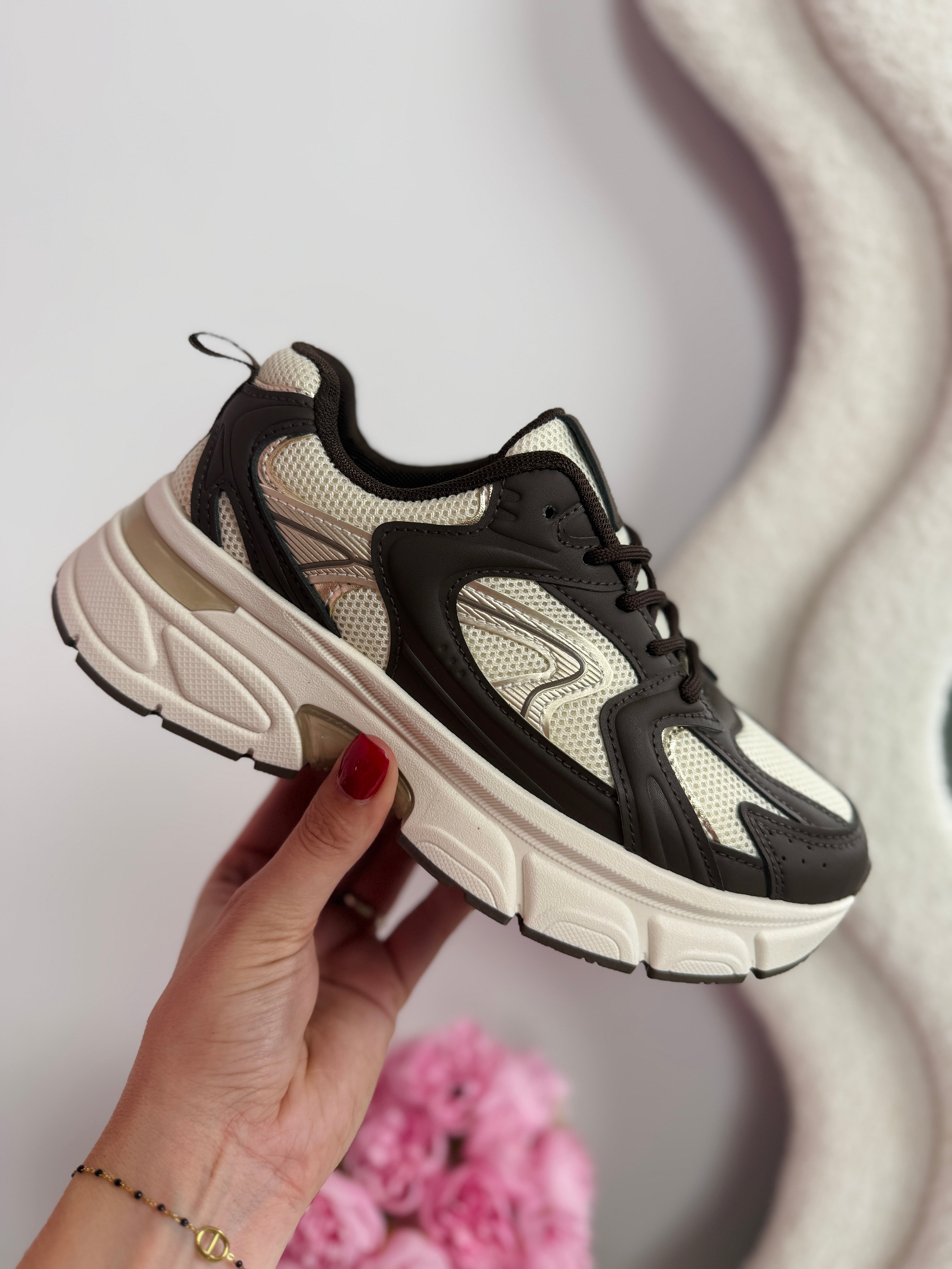 Sneaker Karen Brown