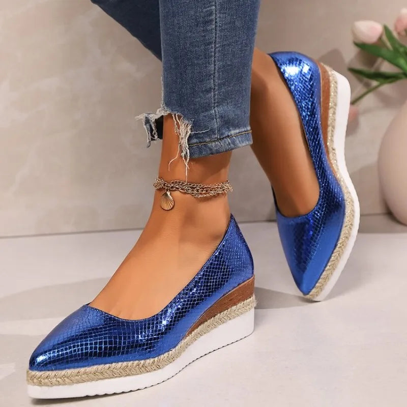 Filomena – Eleganckie koturny z noskiem w szpic