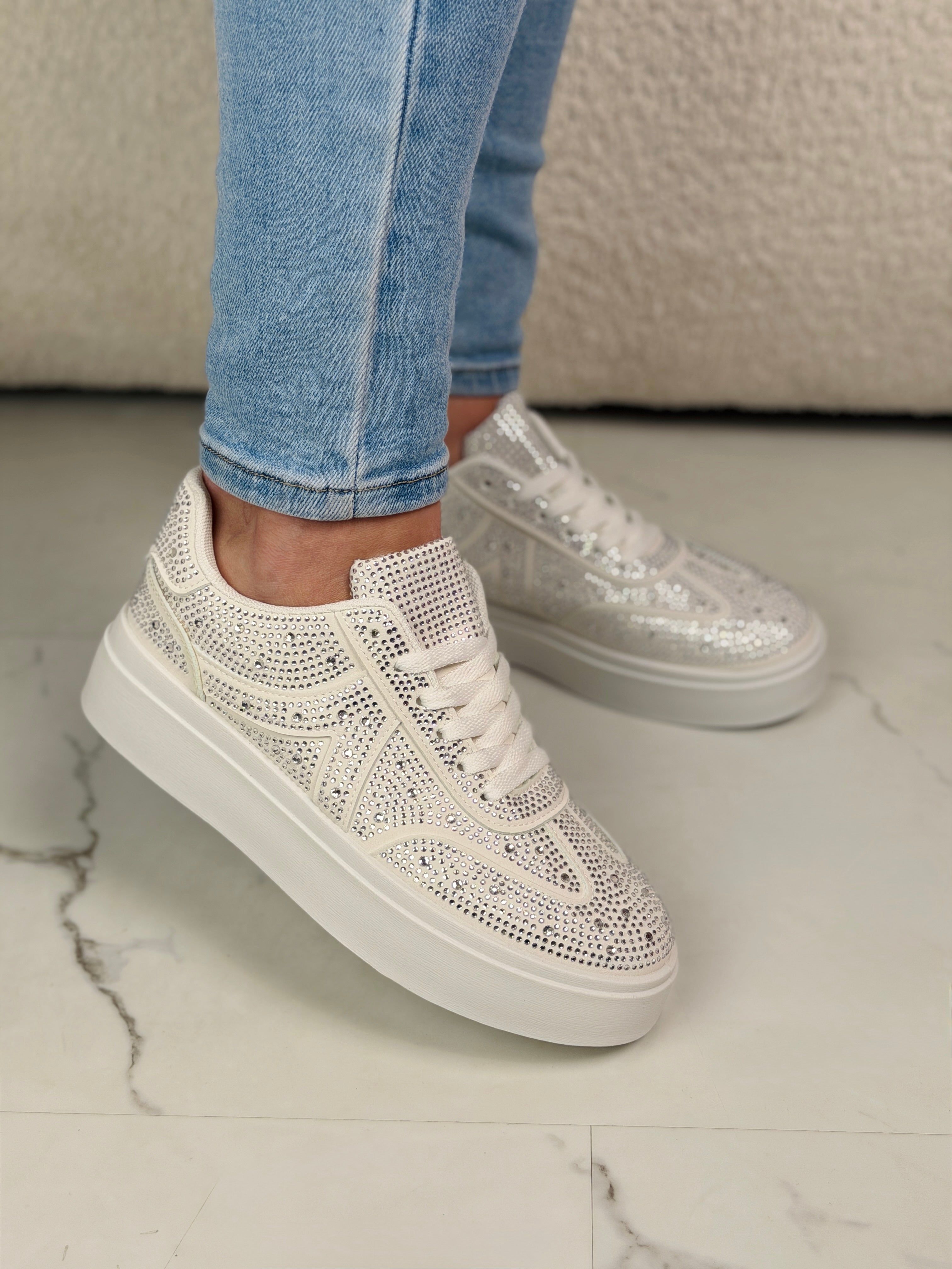 All Spark Białe Sneaker