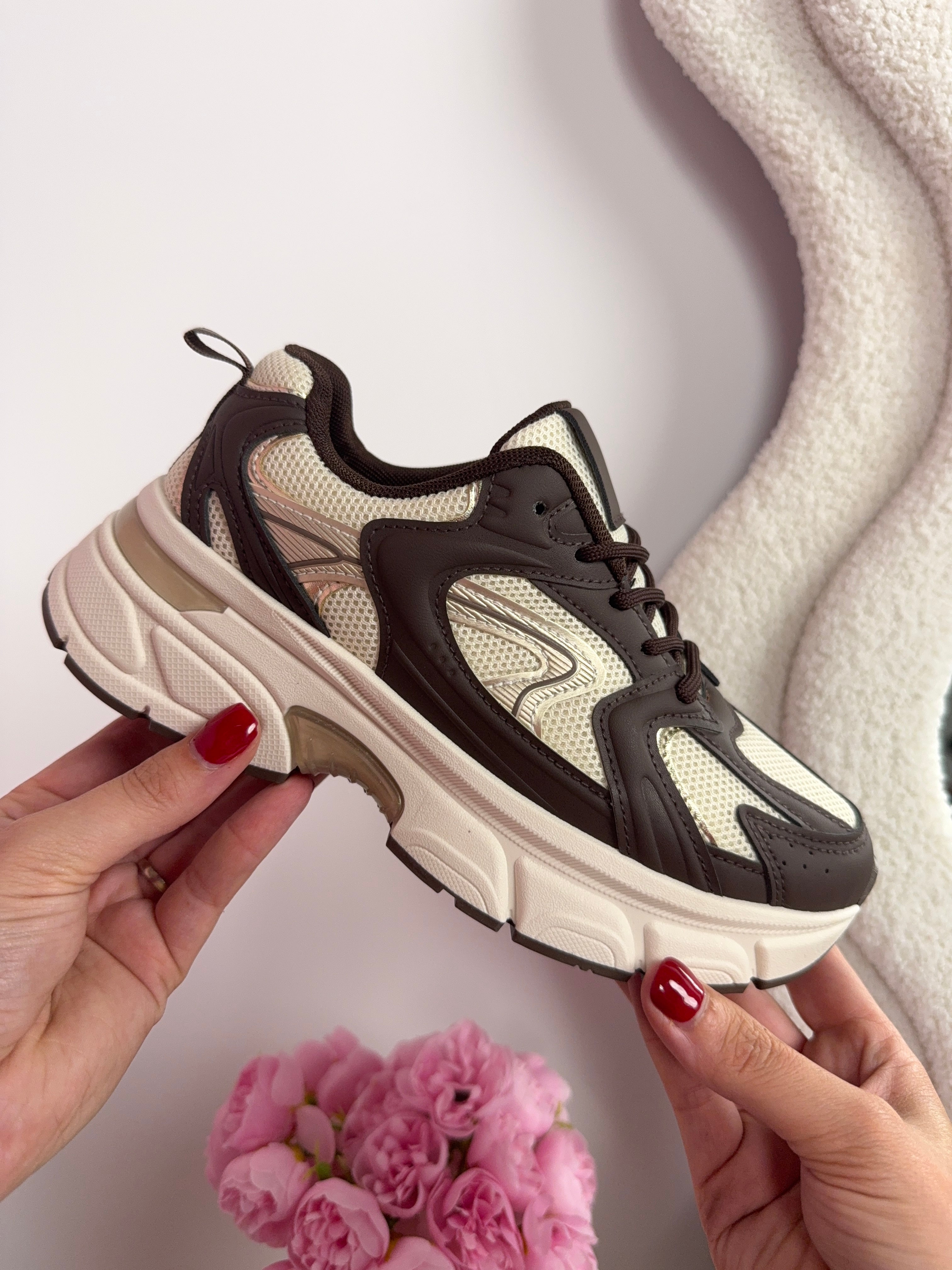 Sneaker Karen Brown