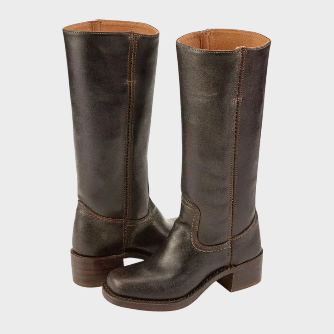 Żaneta – Wysokie buty o ponadczasowej elegancji