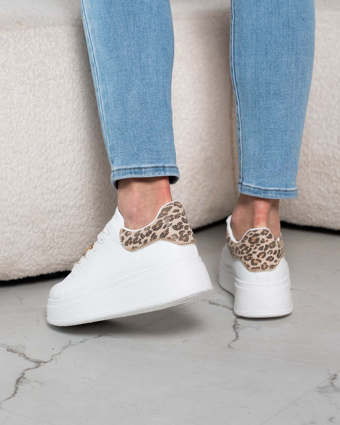 Sneaker Bisou Leo